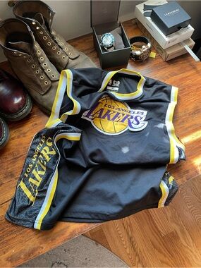 Los Angeles Lakers Black & Yellow Basketball Jersey